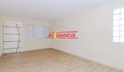 Casa para alugar, 2 quartos, sendo 2 suítes e 2 vagas, 150m², Jardim City- Guarulhos R$ 2.800,00