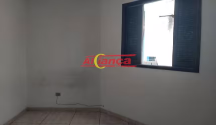 Casa comercial com salão para alugar 1200m² - Jardim Adriana- R$ 3.000,00