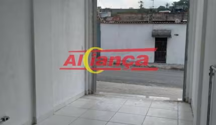 SALÃO COMERCIAL PARA ALUGAR COM 20M², JARDIM CUMBICA - GUARULHOS/SP POR  R$ 800,00