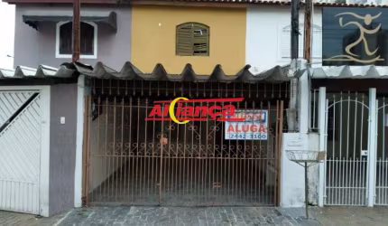 Sobrado para alugar, 2 quartos e 2 vagas cobertas, 72,10 m², Picanço - Guarulhos por R$ 2.500,00