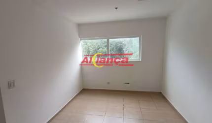 Apartamento com 2 quartos para alugar, 40 m² - Vl Rio de Janeiro - Guarulhos/SP - por R$ 1.300,00