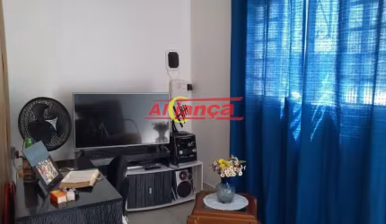 Casa para alugar, 1 quarto e 1 vaga, 90m², Recreio São Jorge- Guarulhos R$ 1.400,00