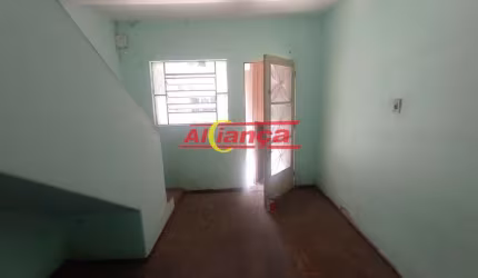 Casa com 2 quartos para alugar,  70m² - Jardim Bela Vista - Guarulhos-R$ 1.200,00