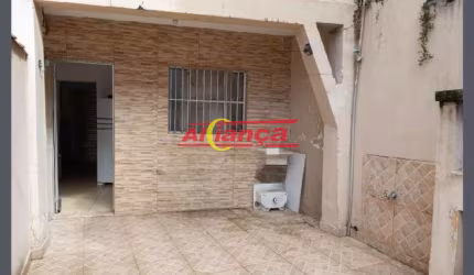 Casa com 1 quarto para alugar, 40m² - Jardim da Mamãe - Guarulhos/SP por R$1.100