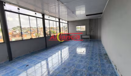 Galpão para alugar, 210 m² - Jardim São Francisco- Guarulhos/SP - R$ 5.000,00