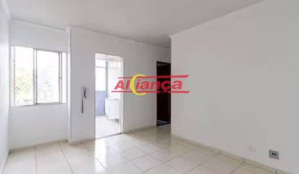 Apartamento com 2 quartos para alugar,  60m² - Vila Rio de Janeiro - Guarulhos/SP - por R$1.450,00
