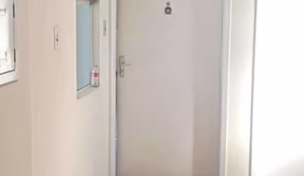 ÓTIMO APARTAMENTO 60M² COM 2 DORMITÓRIOS E 1 VAGA DE GARAGEM - CENTRO.