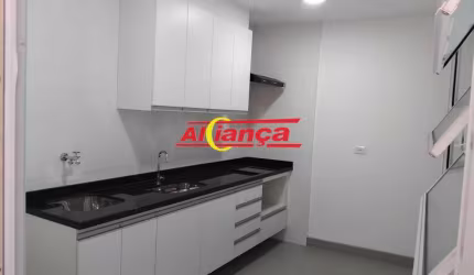Apartamento com 1 quarto, cozinha e banheiro no Cocaia - por R$ 1.250,00