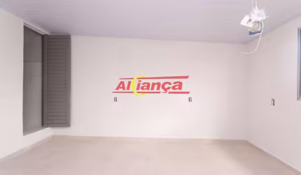 Casa para alugar, 1 quarto 28m², Jardim Presidente Dutra- Guarulhos por R$ 950,00