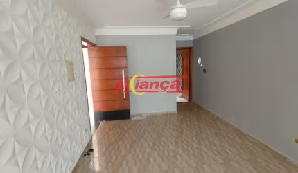 Sobrado semi mobiliado para alugar com 3 quartos, sendo 1 suíte, quintal , Vila Fátima - Guarulhos