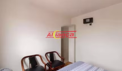 Apartamento mobiliado com 3 quartos para alugar, 54m² - Jardim Santa Clara  - R$ 2.400,00