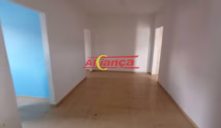 Sobrado com 2 quartos para alugar, 1 banheiro, sala, cozinha- 45m² - Vila Flórida- Guarulhos/SP