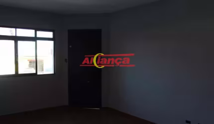 Sobrado com 2 quartos para alugar,  97 m² - Jardim Adriana- Guarulhos /SP -R$ 2.500,00