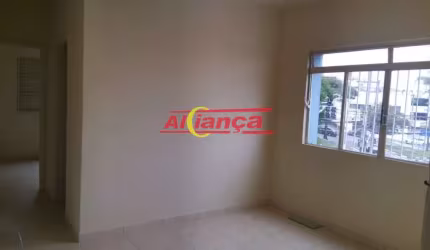 Apartamento com 2 quartos para alugar, 60 m² - Cocaia - Guarulhos/SP  Por R$ 1.800,00