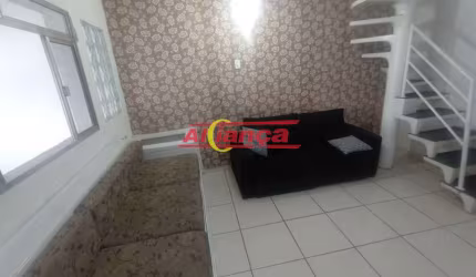 Sobrado para alugar com 3 dormitórios, 2 banheiros, sala- 85m²-Jardim Acácio - Guarulhos - SP