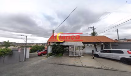 Casa com 2 quartos para alugar, 100 m² -Jardim Guilhermino  - Guarulhos/SP RS 1.590,00