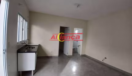 Apartamento com 2 quarto para alugar,  40m² - Parque Continental II - Guarulhos/SP - por R$ 1.300,00
