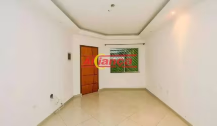 SOBRADO PARA ALUGAR COM 170M², 03 QUARTOS, SUÍTE, PARQUE CONTINENTAL I -GUARULHOS/SP POR R$ 3.200,00