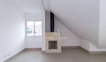 Sobrado com 4 dormitórios à venda, 164 m² por R$ 859.000,00 - Jardim das Américas - Curitiba/PR