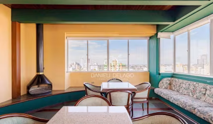Duplex com 222 m2 com vista em excelente localização  - ideal para retrofit.