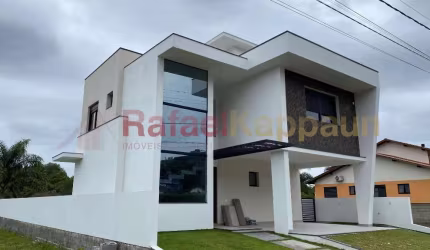 SUA CASA NOVA COM PROJETO MODERNO EM CONDOMÍNIO FECHADO!