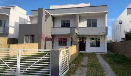Casa com 3 quartos à venda na Manoel Machado de Aguiar, 246, São João do Rio Vermelho, Florianópolis por R$ 510.000