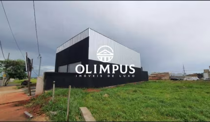 CÓD. 4562 - Excelente opção de Galpão de 223m² no bairro São Jorge