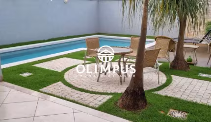 Excelente Casa De Luxo em Condomínio no Gávea Hill bairro Morada da Colina