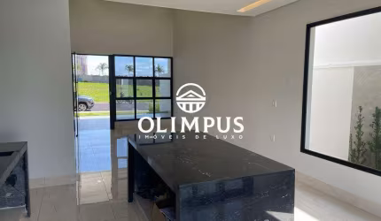 Excelente Casa com área de 360m² em Condomínio Park Sul.