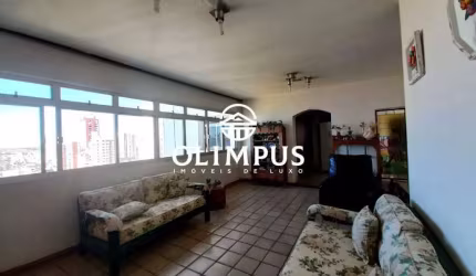 Belíssimo apartamento de 330m² no Centro.