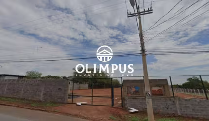 Área com 9.000m² cercada em uma excelente localização.