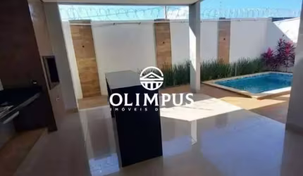 Belíssima casa em condomínio, disponível para venda – Uberlândia/MG.