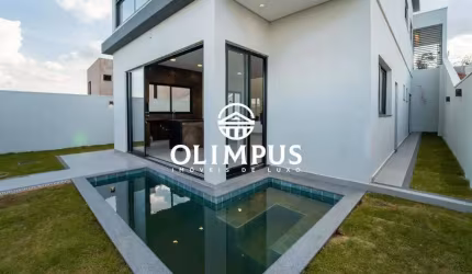 Excelente sobrado alto padrão com 4 quartos em condomínio na cidade de Uberlândia-MG.