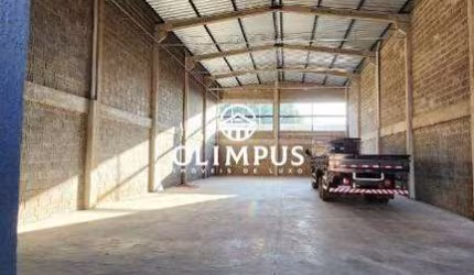 Excelente galpão para locação em ótima localização no bairro Umuarama com quase 340m2 de construção