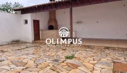 Ótima Casa no bairro Jardim Karaíba