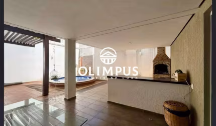 CÓD. 6082 - Excelente Sobrado com 380m² no Condominio Jardins Roma - Bairro Nova Uberlândia