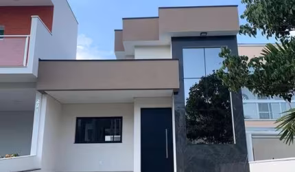Casa -3 dormitórios (1 suíte), WC. social, Sala, Cozinha, Lavabo, A.S., Área gourmet, Piscina, 2 Vagas de garagem descoberta. Excelente localização