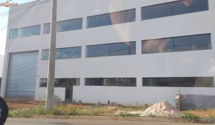 Galpão Industrial para Locação com 6 Salas e 1.570m2 no Europark Comercial em Indaiatuba-SP