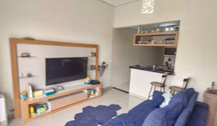Casa Jardim Regente em Indaiatuba, 3 dormitórios, suíte com closet, área gourmet, garagem para 4 veículos, planejados na cozinha.
