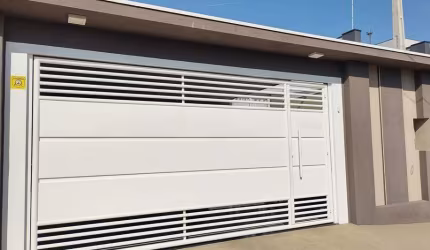 Casa com 3 quartos à venda no Jardim Moriyama, Indaiatuba  por R$ 700.000