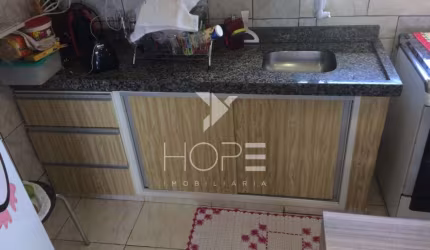 Apartamento à Venda no Conjunto Habitacional José Garcia Molina, Londrina - PR | 03 Quartos, Send