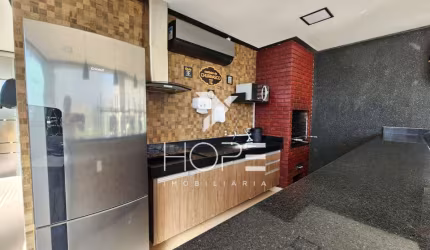 Apartamento à Venda de 2 quartos no Conjunto Habitacional Doutor Farid Libos, Londrina - PR | 2 Qu
