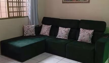 ? ÓTIMA CASA PARA VIVER NO JD. EVEREST! ?? Espaço para churrasqueira?️ 2 Quartos