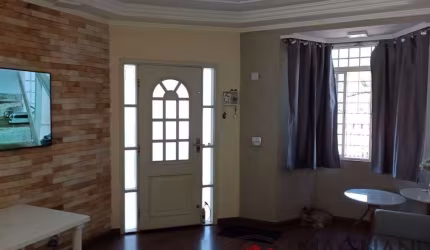 ?️ CASA ESPAÇOSA PRÓXIMA AO BORBA GATO! ? 3 Quartos, sendo 1 Suíte