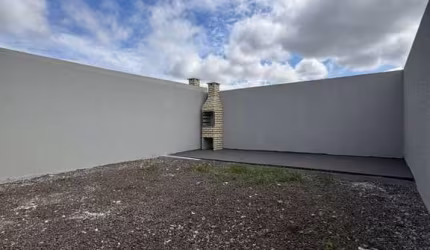 ✨ OPORTUNIDADE ÚNICA EM MARINGÁ! ✨Casa Nova com Localização Estratégica