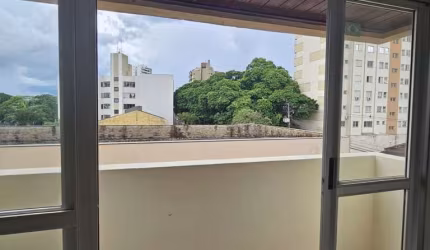 ÓTIMO APARTAMENTO NO CORAÇÃO DE MARINGÁ