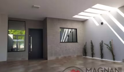 ? IMPERDÍVEL CASA NOVA COM PISCINA NO JARDIM DIAMANTE EM MARINGÁ! ?