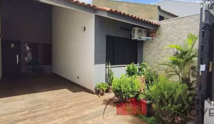 ? Linda Casa Ampla e Confortável no Jardim Dias I!