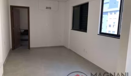 STUDIO MODERNO AO LADO DO WILLIE DAVIDS