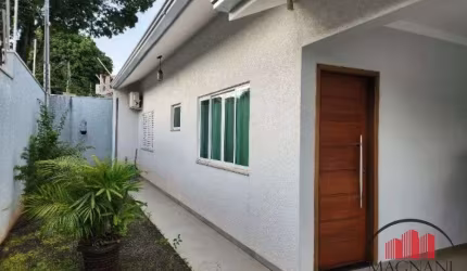 ? CASA DE ESQUINA COM 1 SUÍTE + 2 QTOS NO JARDIM OÁSIS EM MARINGÁ! ?